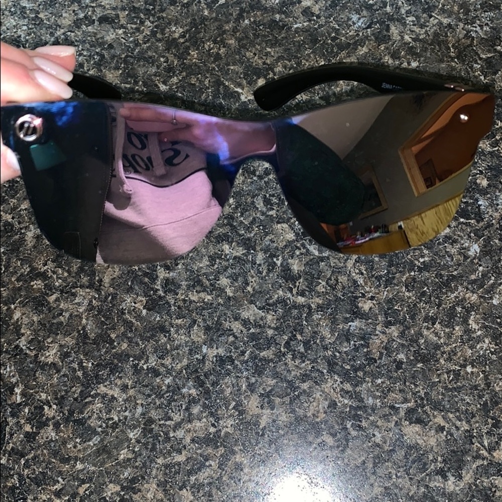 Blenders Jenna cartel sunglasses
